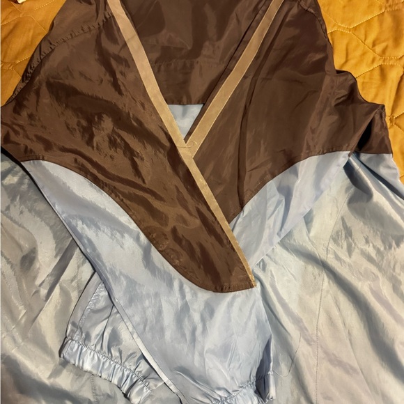 Disney Parks Jacket Windbreaker 1/4 Zip Pullover Spell out Castle Side Vent M L - Picture 10 of 12